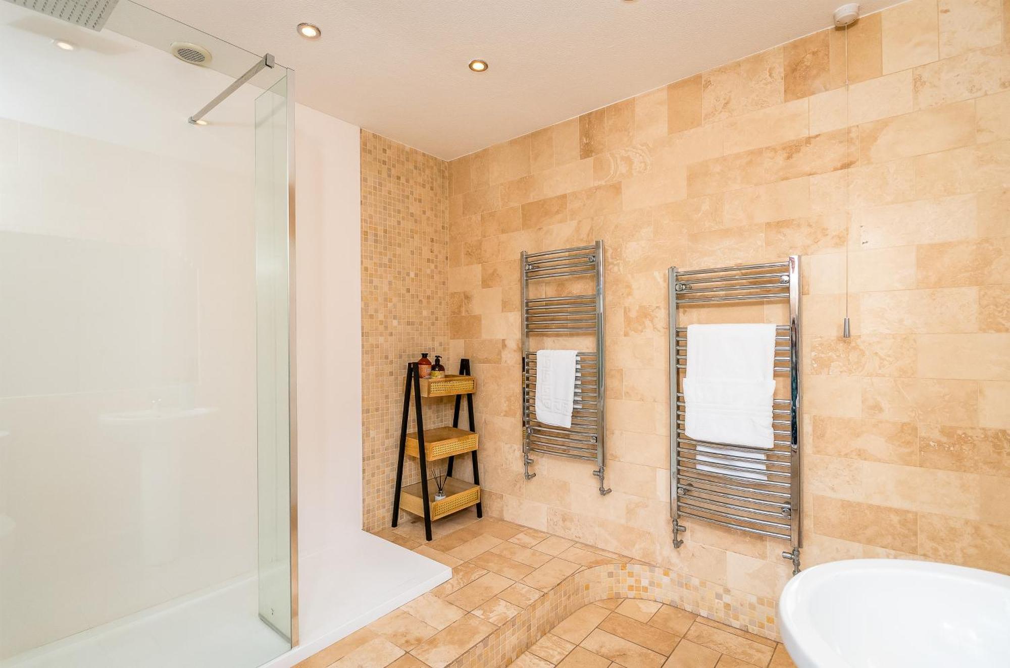 The Nest Superb Apartment In Afan Forest Bike Park By Staystaycations Port Talbot Exterior photo
